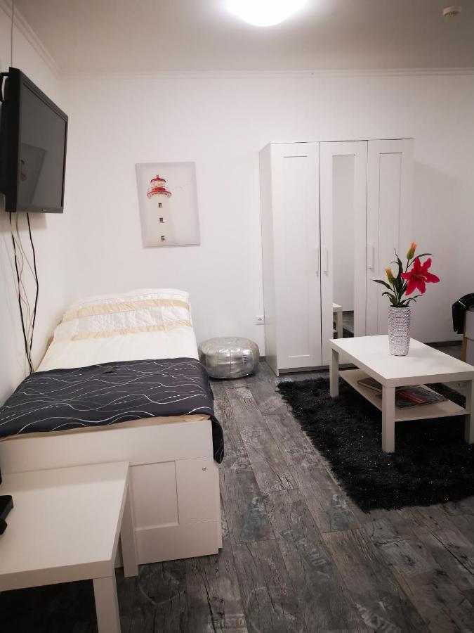 MogyoródLuxury Basement In The Surrounding Of Budapestアパートメント エクステリア 写真